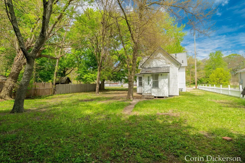 501 Oak Avenue Muskegon City MI 49442