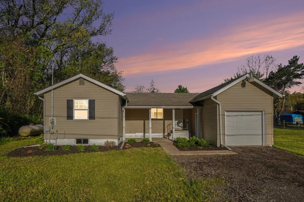 2452 54th Street Manlius Township MI 49408
