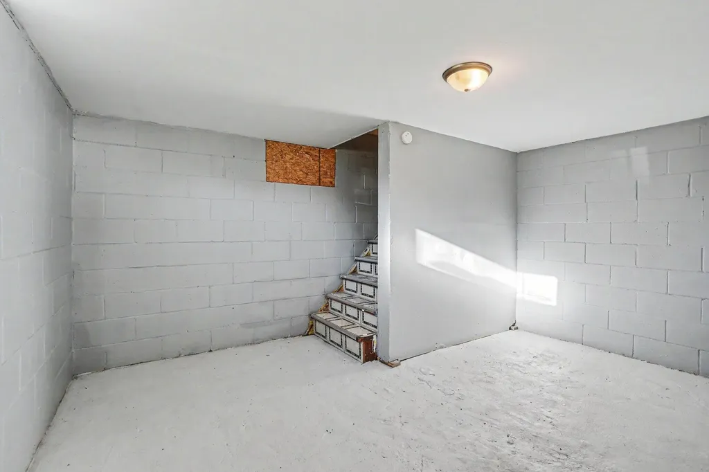 2452 54th Street Manlius Township MI 49408