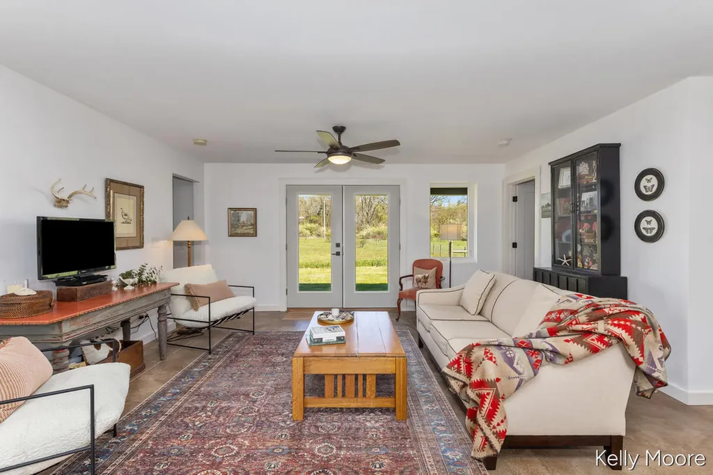 11117 W Snows Lake Road Eureka Township MI 48838