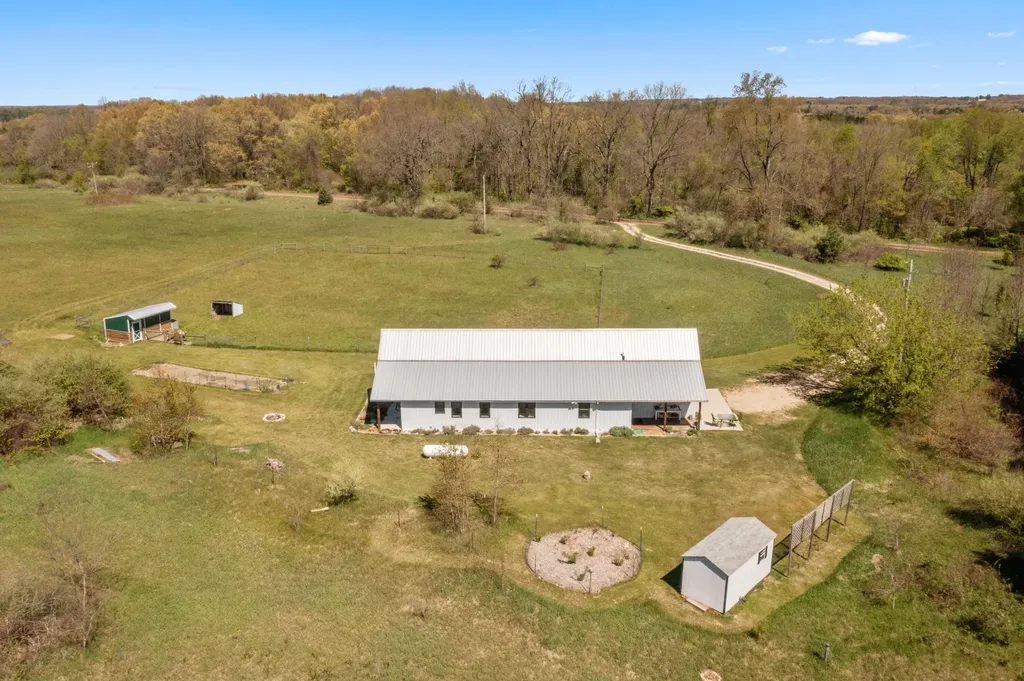 11117 W Snows Lake Road Eureka Township MI 48838