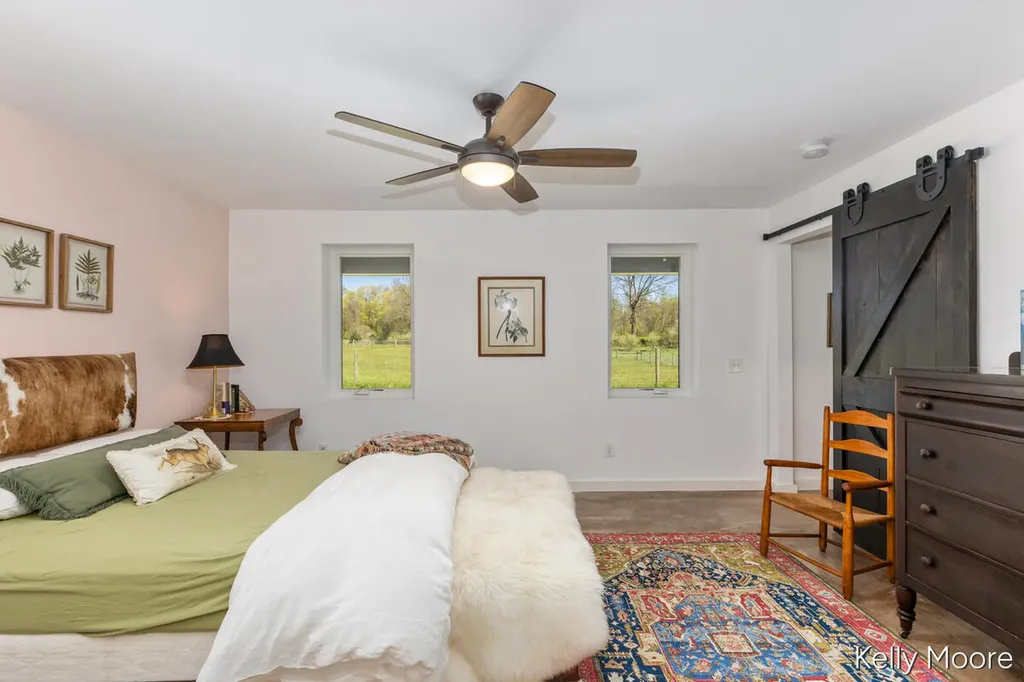 11117 W Snows Lake Road Eureka Township MI 48838