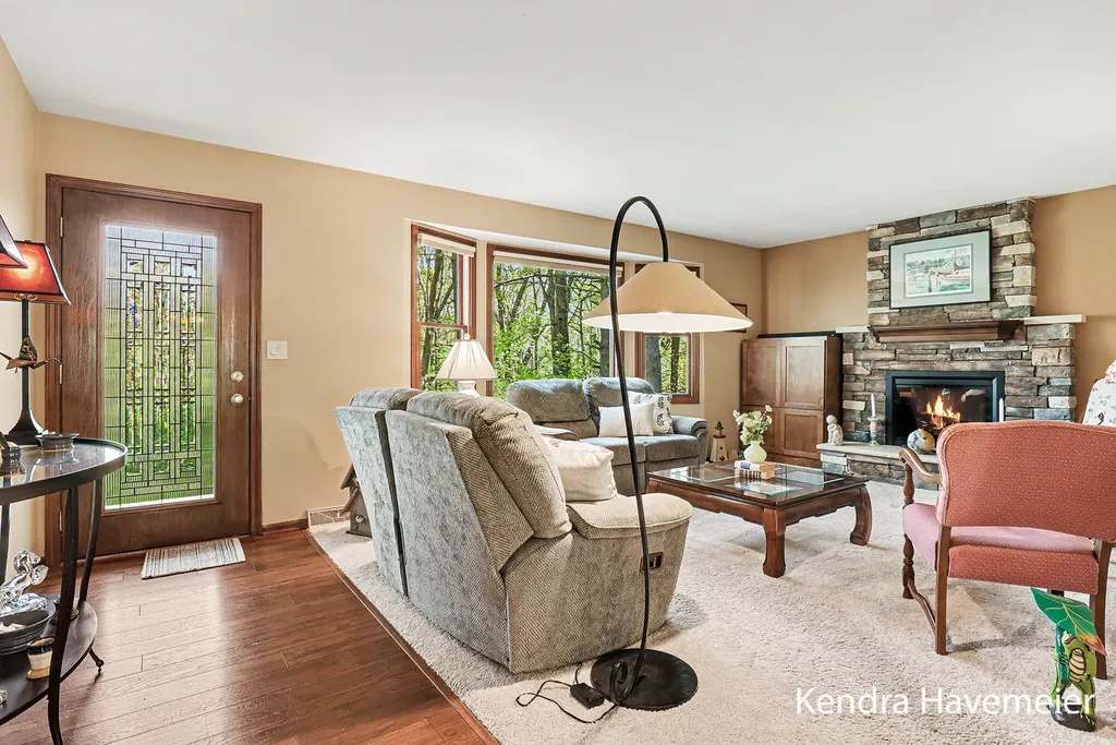 8261 Bush Drive NE Cannon Township MI 49341