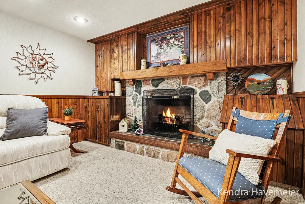 8261 Bush Drive NE Cannon Township MI 49341