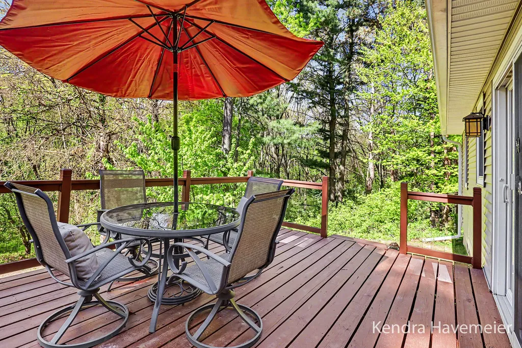 8261 Bush Drive NE Cannon Township MI 49341