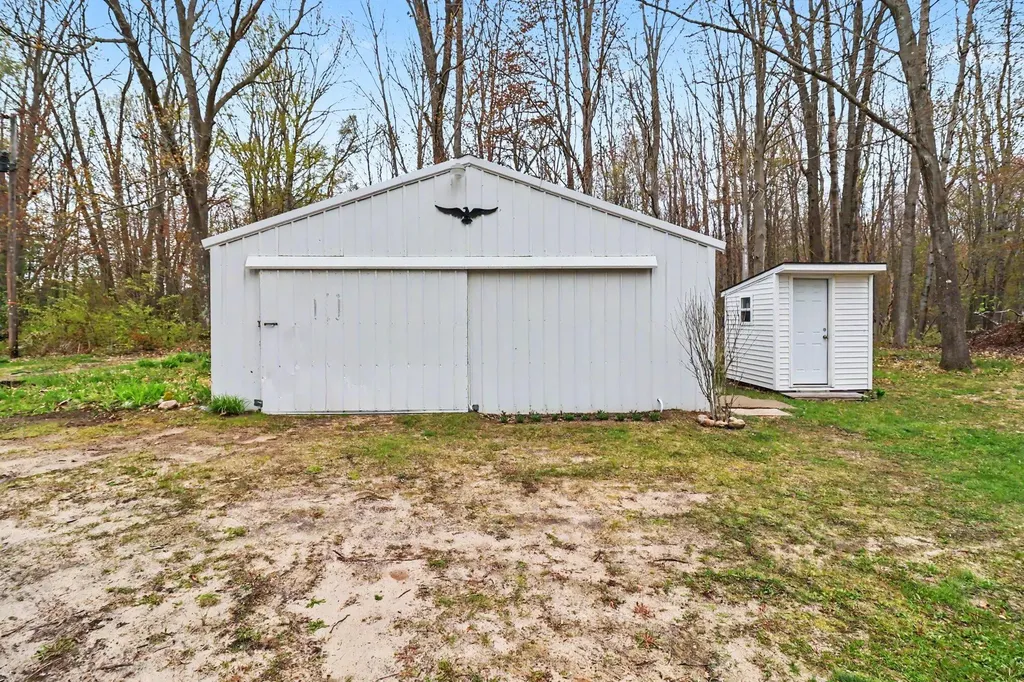 5354 E Bennett Road Meade Township MI 49411