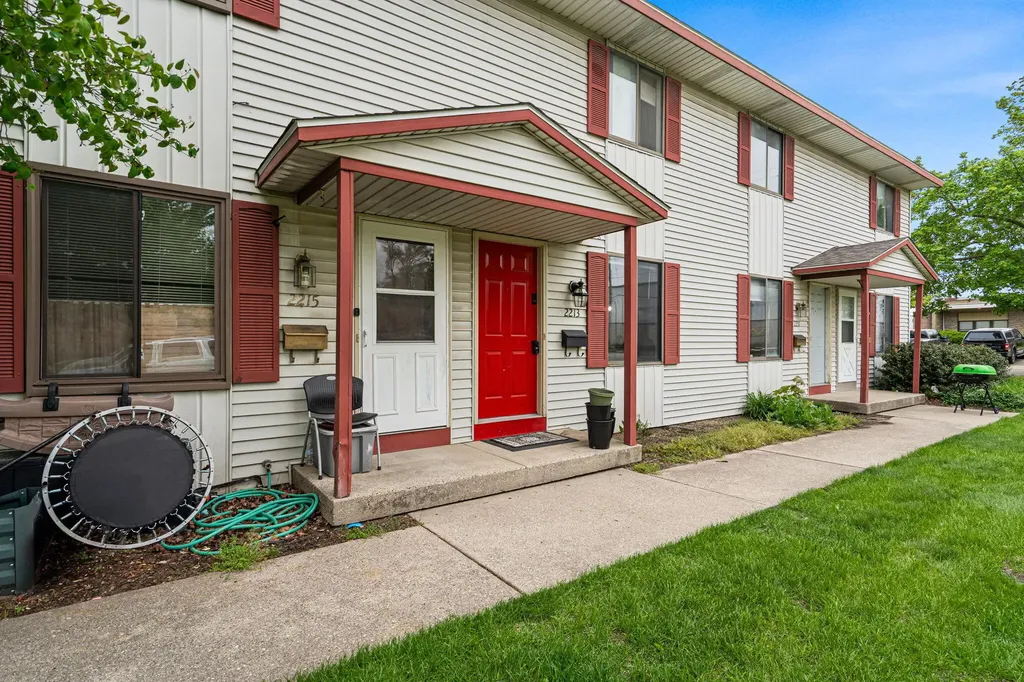 2213 Newark Avenue SE Grand Rapids City MI 49507