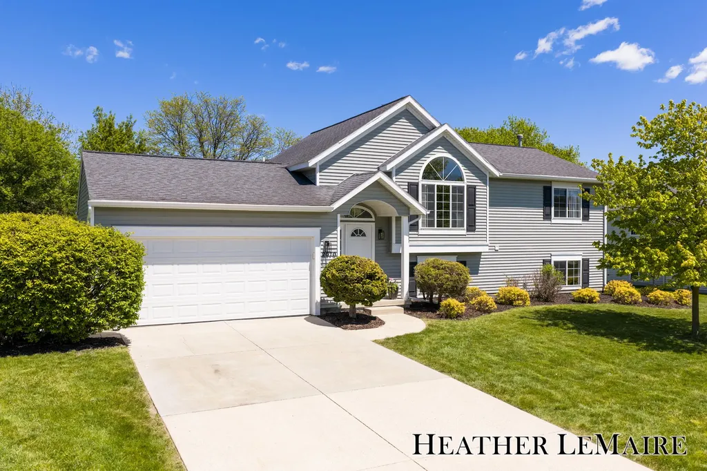 2070 Shiloh Point Drive SE Kentwood City MI 49546