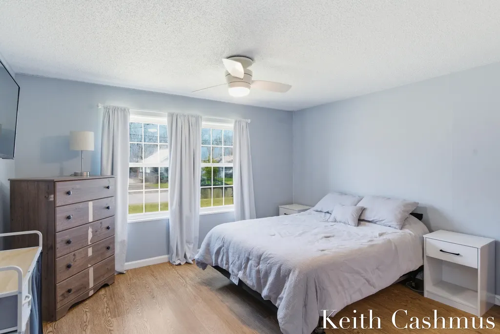 1274 Oaklea Street Muskegon Charter Township MI 49442