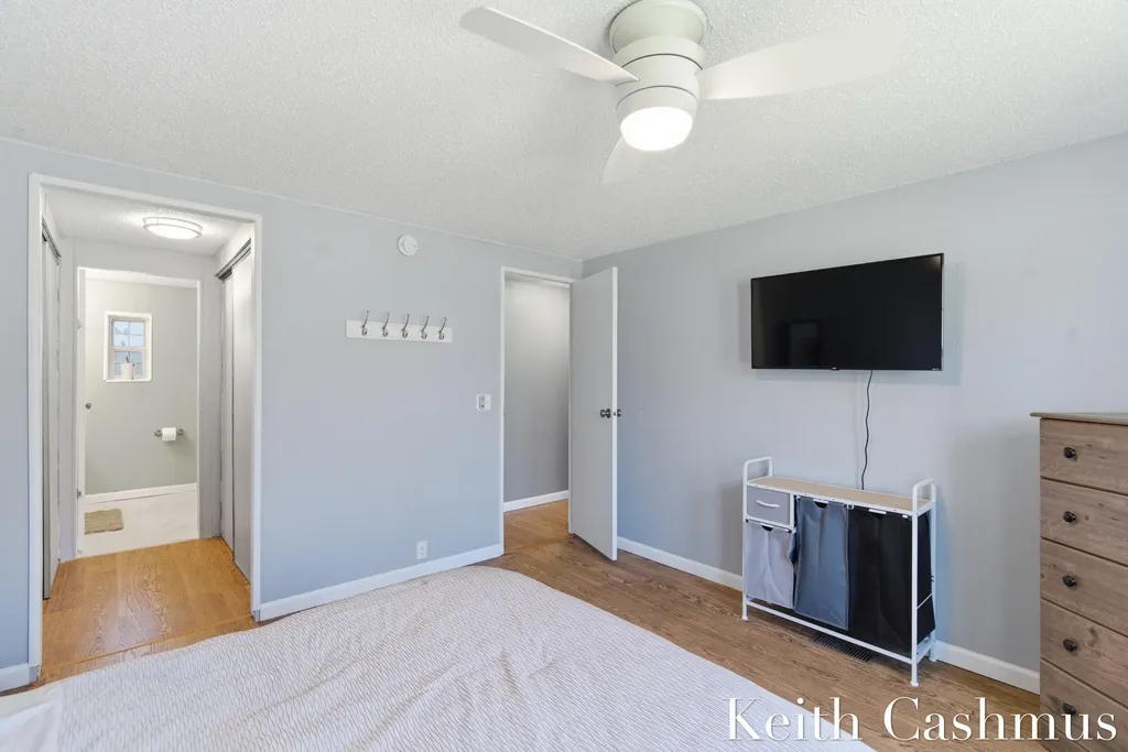 1274 Oaklea Street Muskegon Charter Township MI 49442