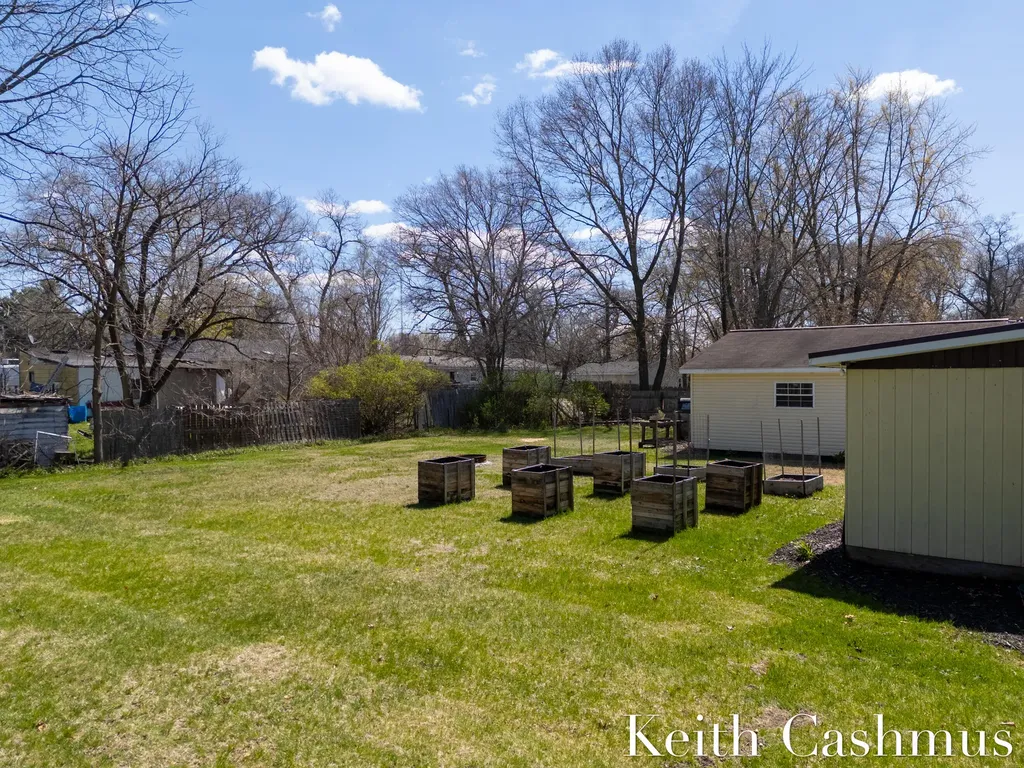 1274 Oaklea Street Muskegon Charter Township MI 49442