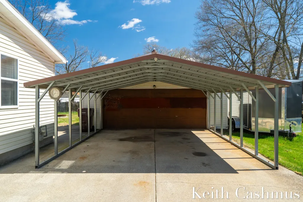 1274 Oaklea Street Muskegon Charter Township MI 49442