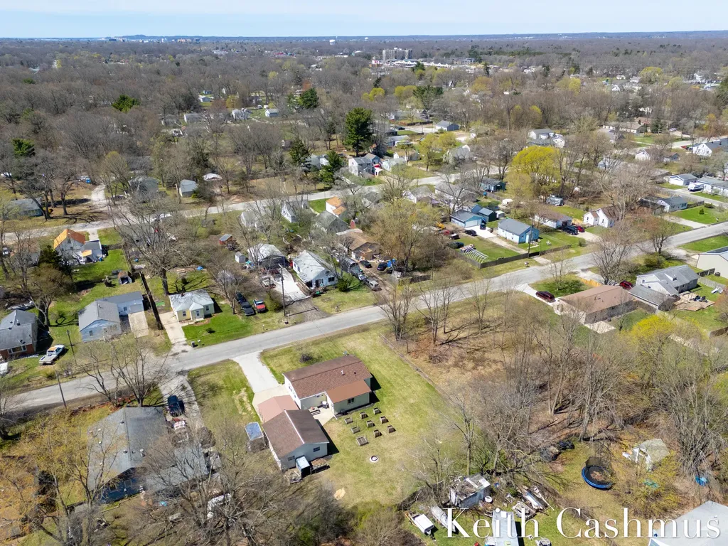 1274 Oaklea Street Muskegon Charter Township MI 49442