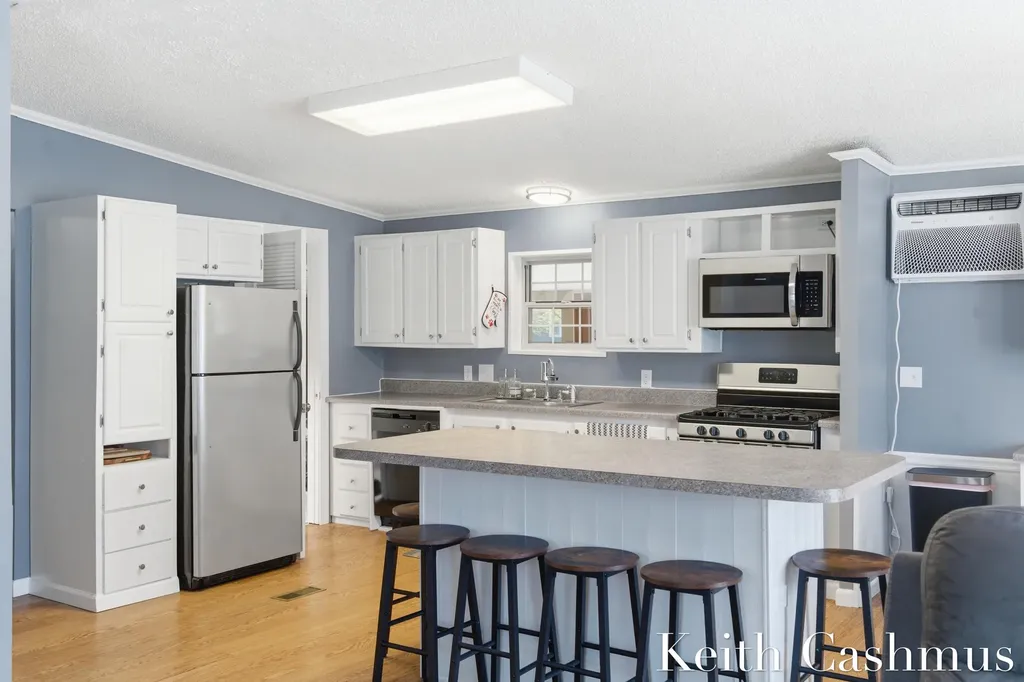 1274 Oaklea Street Muskegon Charter Township MI 49442