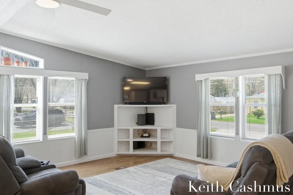 1274 Oaklea Street Muskegon Charter Township MI 49442