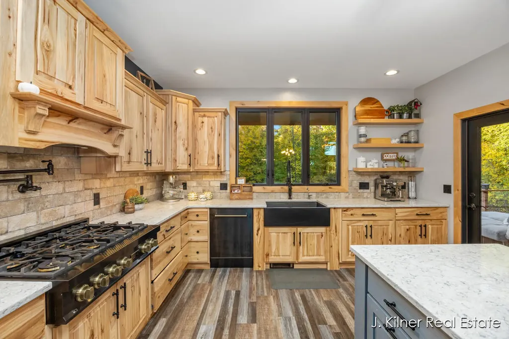 4390 22 Mile Road NW Tyrone Township MI 49330