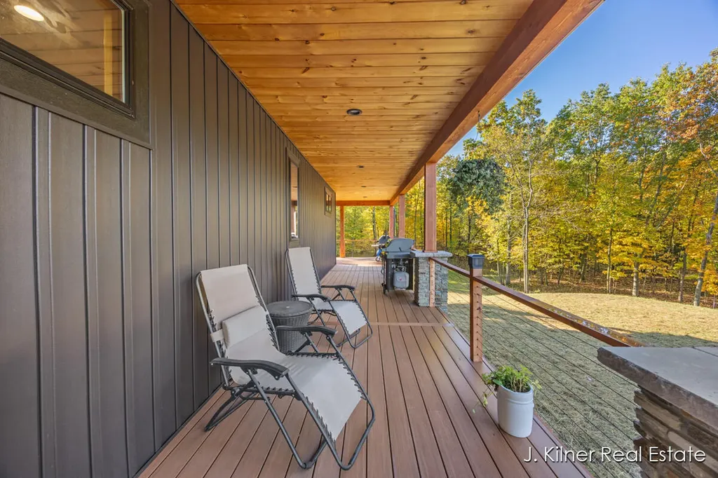 4390 22 Mile Road NW Tyrone Township MI 49330
