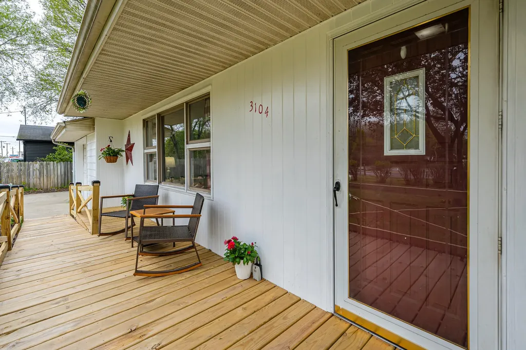 3104 E Apple Avenue Muskegon Charter Township MI 49442