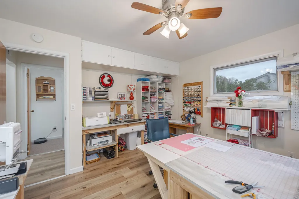 3104 E Apple Avenue Muskegon Charter Township MI 49442