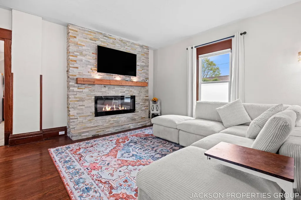 218 N Jackson Street Spring Lake Village MI 49456