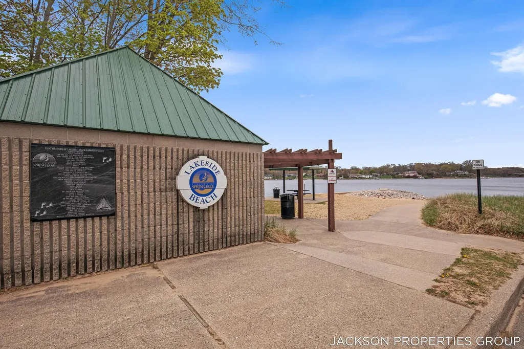 218 N Jackson Street Spring Lake Village MI 49456