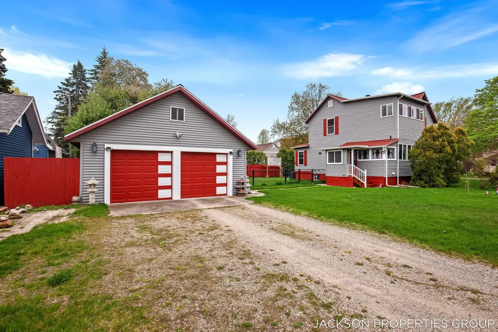 218 N Jackson Street Spring Lake Village MI 49456