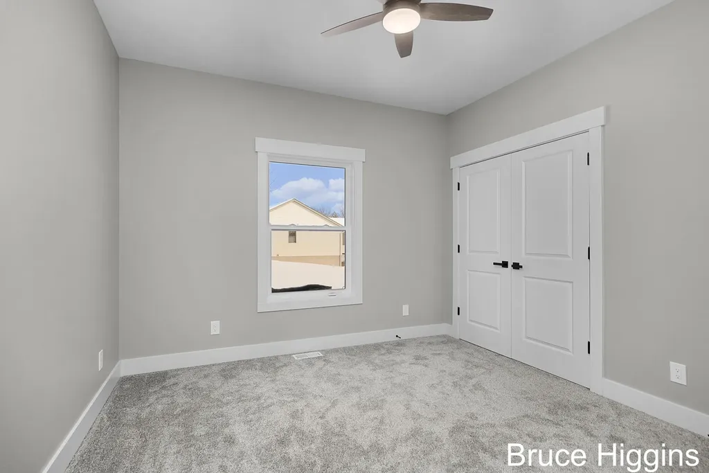 8516 Warner Street Allendale Charter Township MI 49401