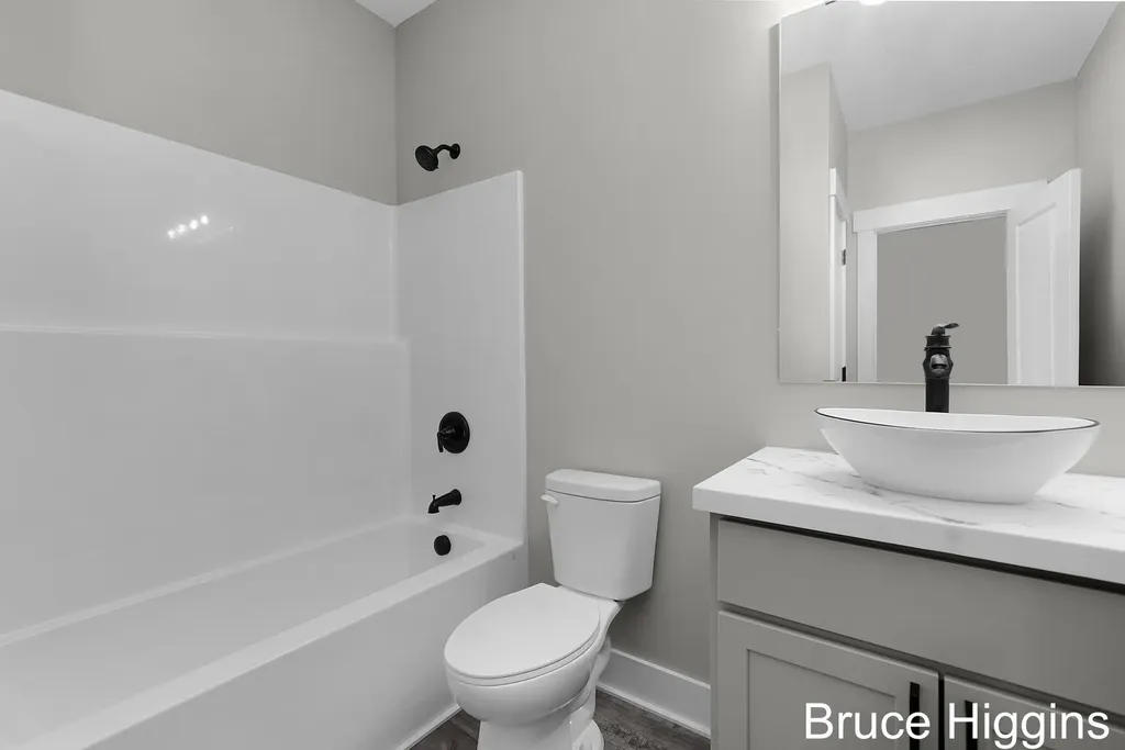 8516 Warner Street Allendale Charter Township MI 49401