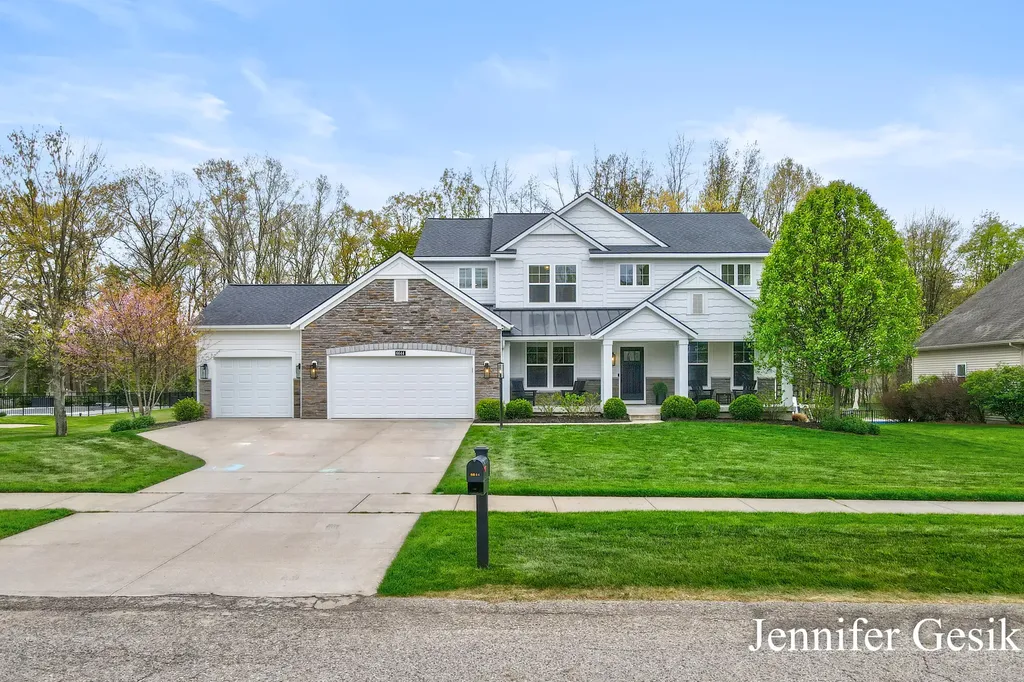 6644 Summer Meadows Drive NE Cannon Township MI 49341