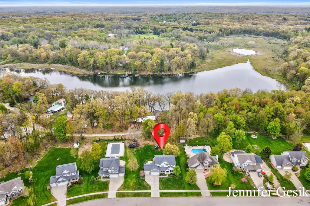 6644 Summer Meadows Drive NE Cannon Township MI 49341