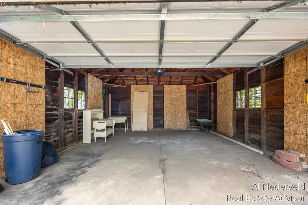 2457 Godwin Avenue SE Grand Rapids City MI 49507