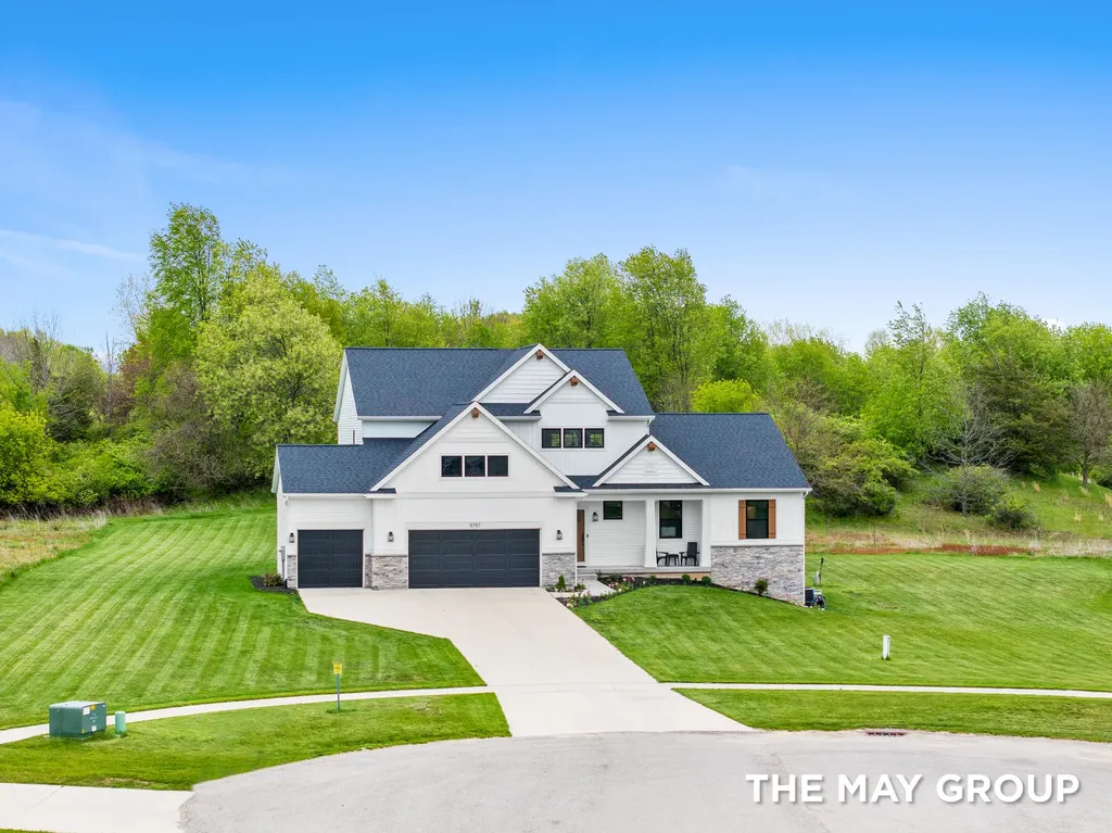 5757 Thornapple Mill Court Caledonia Township MI 49316