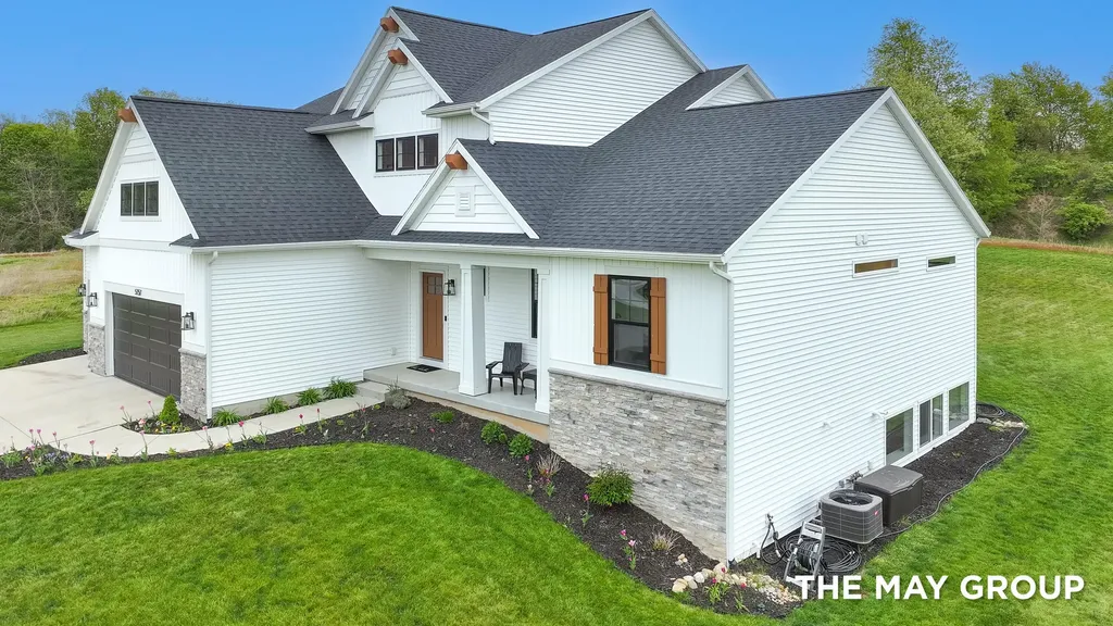 5757 Thornapple Mill Court Caledonia Township MI 49316