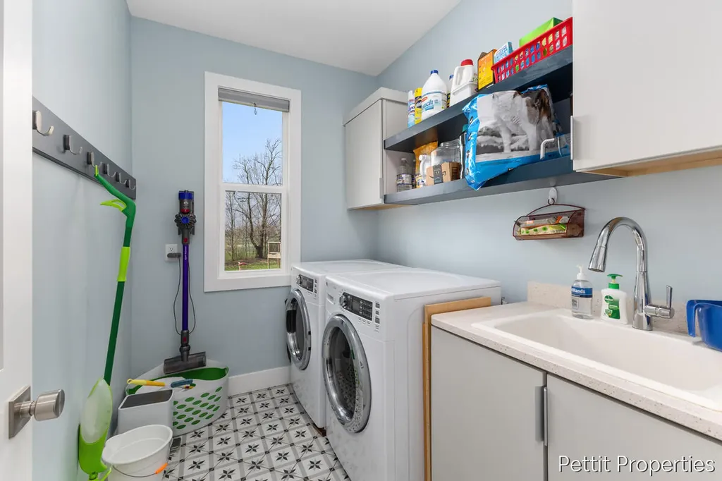 1835 Gloryfield Drive SW Byron Township MI 49315