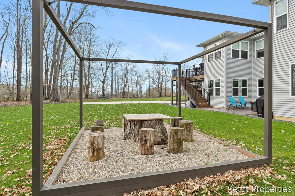 1835 Gloryfield Drive SW Byron Township MI 49315