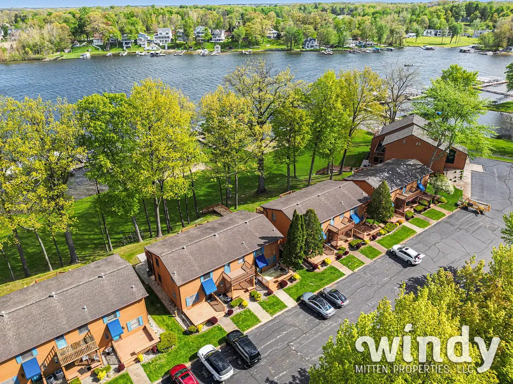 5576 N Watervliet Road Watervliet Township MI 49098