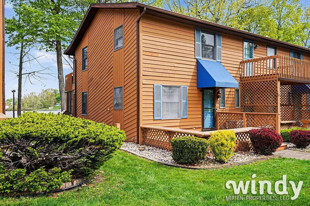 5576 N Watervliet Road Watervliet Township MI 49098