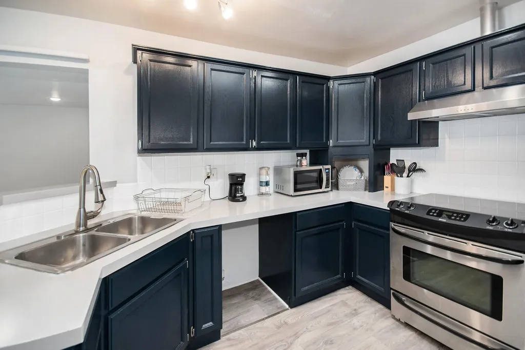 153 Vander Veen Avenue Holland Charter Township MI 49424