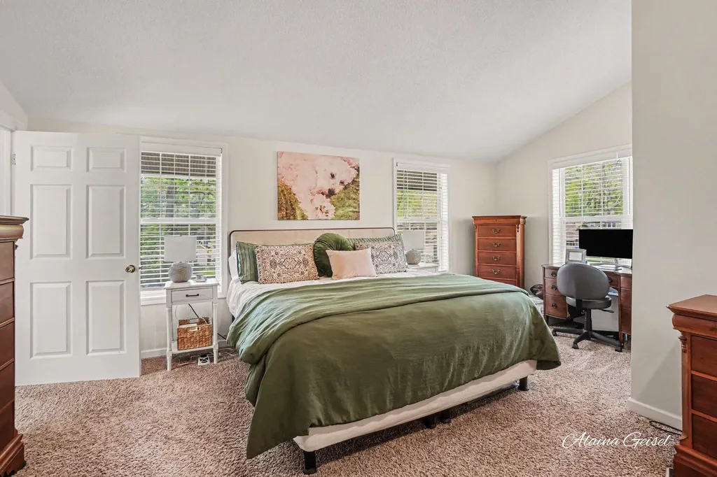 385 Marquette Avenue Park Township MI 49424