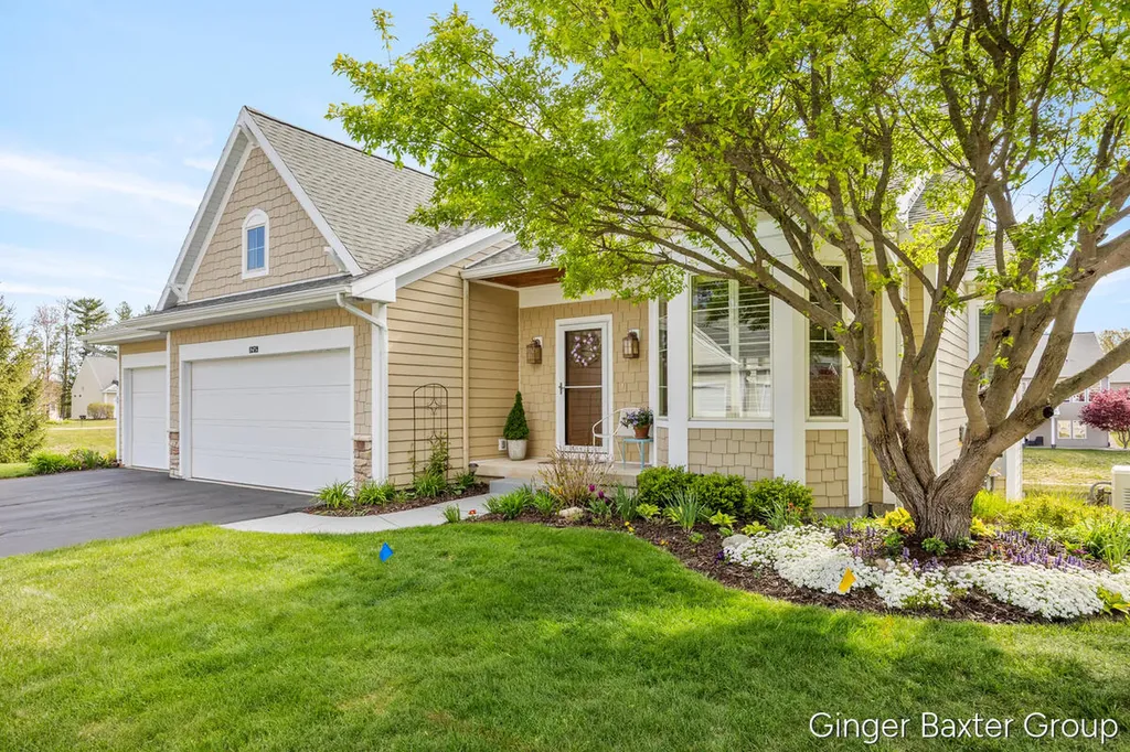 12519 Retreat Drive Grand Haven Charter Township MI 49417