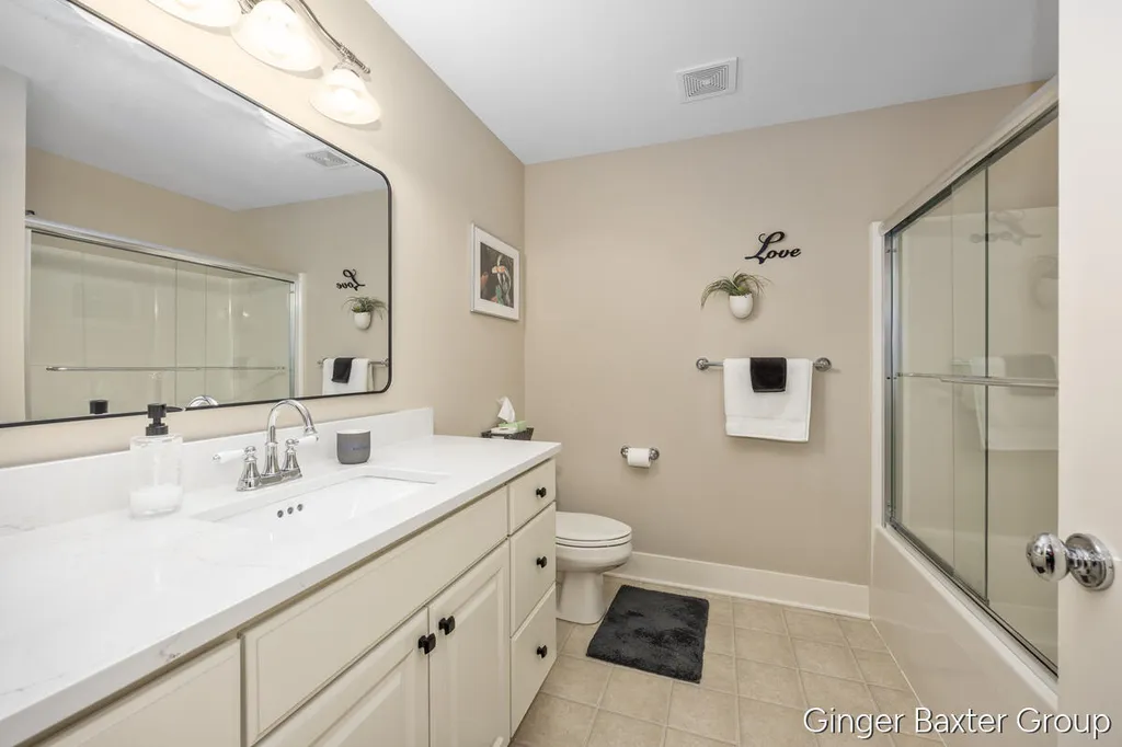 12519 Retreat Drive Grand Haven Charter Township MI 49417