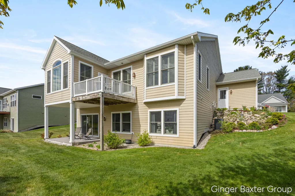 12519 Retreat Drive Grand Haven Charter Township MI 49417