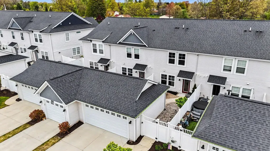 6897 Myers Lake Avenue NE Cannon Township MI 49341