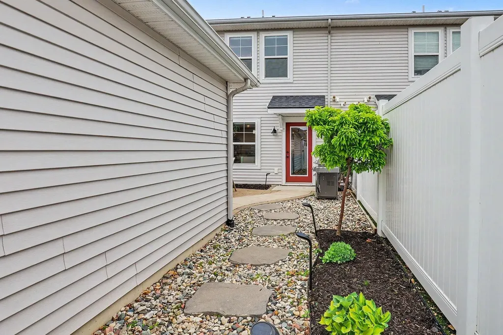 6897 Myers Lake Avenue NE Cannon Township MI 49341