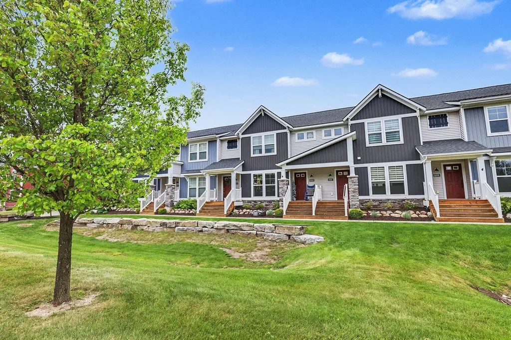 6897 Myers Lake Avenue NE Cannon Township MI 49341