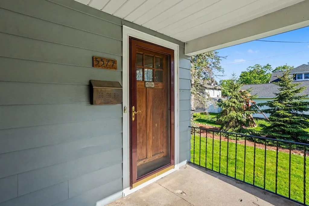 5577 Madison Avenue Hudsonville City MI 49426