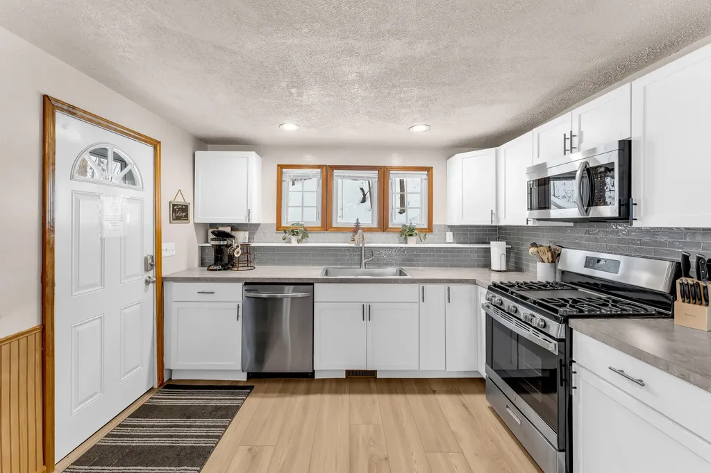 13507 Olin Lakes Drive Solon Township MI 49345
