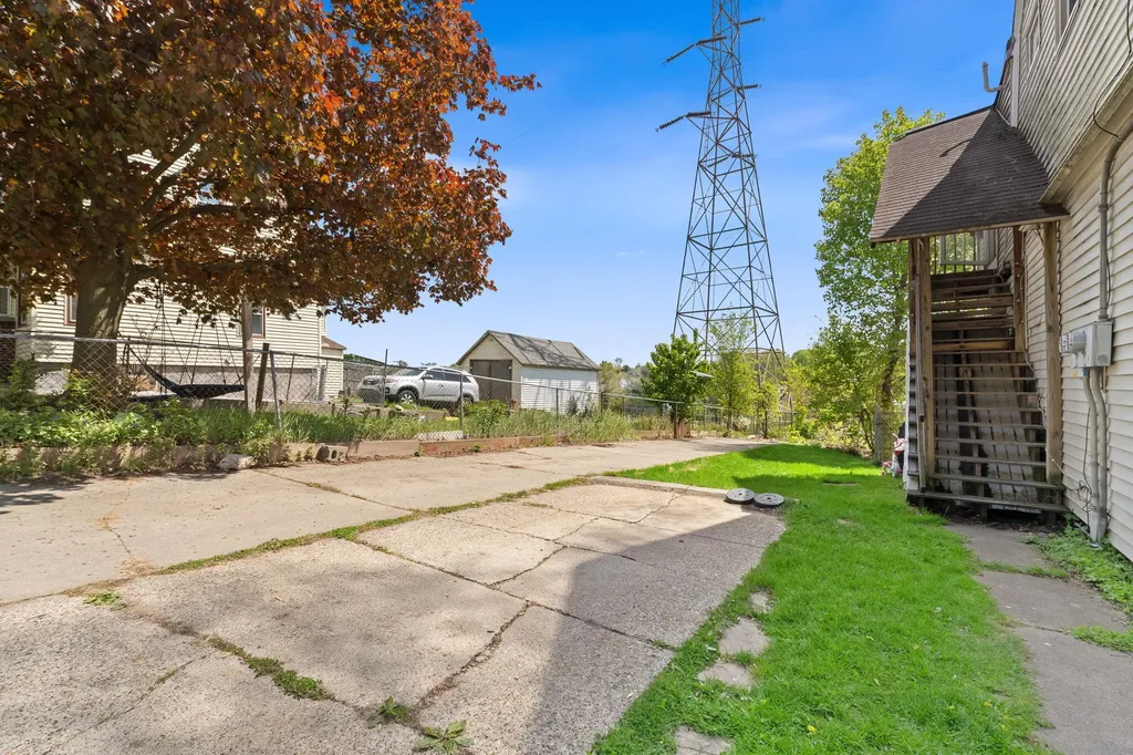 1034 Norwich Avenue SW Grand Rapids City MI 49503