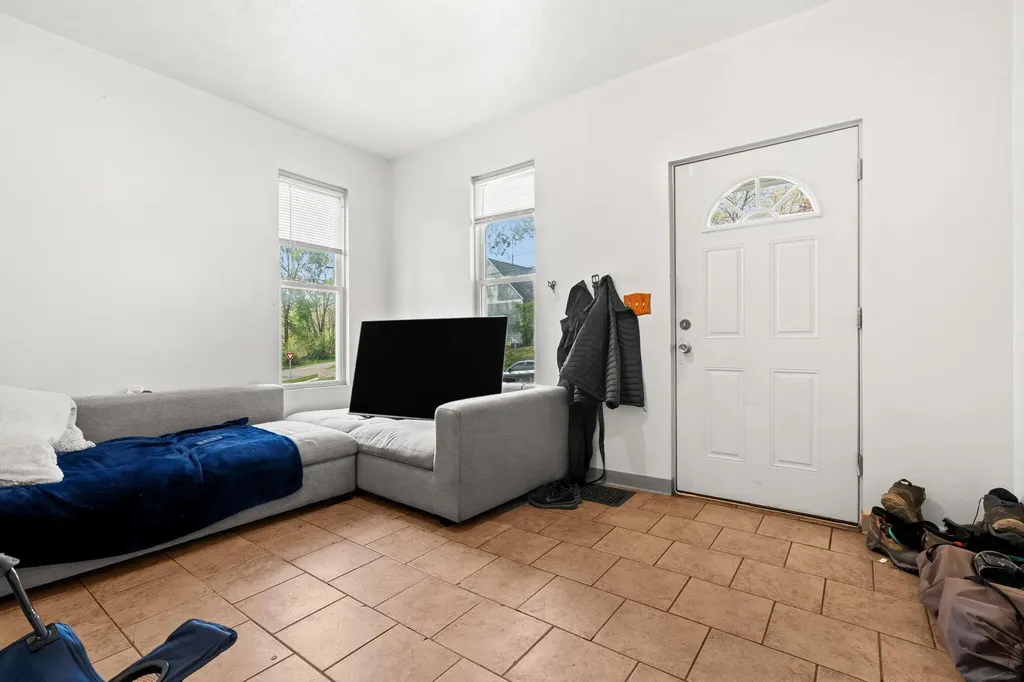 1034 Norwich Avenue SW Grand Rapids City MI 49503