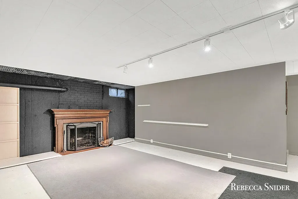 3134 Midland Drive SE Grand Rapids Charter Township MI 49506